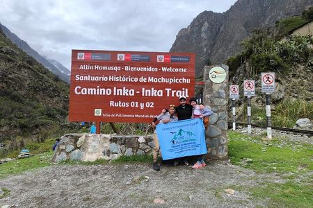 Classic Inca Trail 4 days to Machupicchu-Panoramic Train