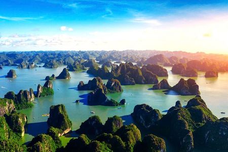 Halong Bay Deluxe Day Cruise
