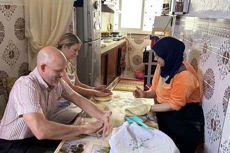 tangier: Moroccan Pastries and Tea Class with a Local
