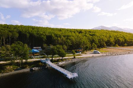 Escondido y Fagnano Lakes