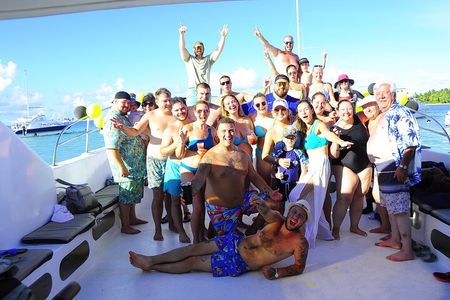 Party Boat and Snorkeling Family-friendly Semi-Private 