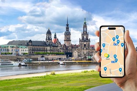 Self-guided scavenger hunt and city game in Dresden