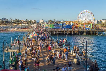 Half Day LA Tour: Hollywood, Celebrity Homes, Santa Monica