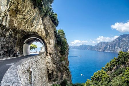 From Naples: Ravello & Amalfi Coast in Small Group
