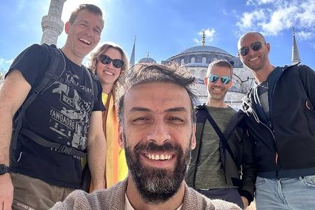 Small Group Tour: Best of Istanbul Tour with Tickets 