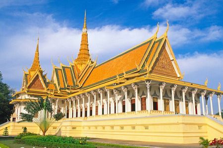 Explore Phnom Penh City with Local Guide pickup from your hotel