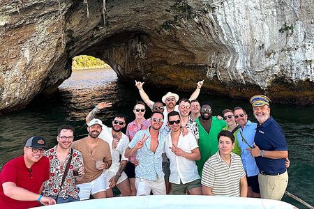 Gay Luxury Sunset Cruise in Puerto Vallarta