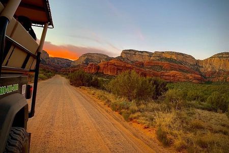 Sedona Red Rocks Outback Tour: Scenic with mild off-roading