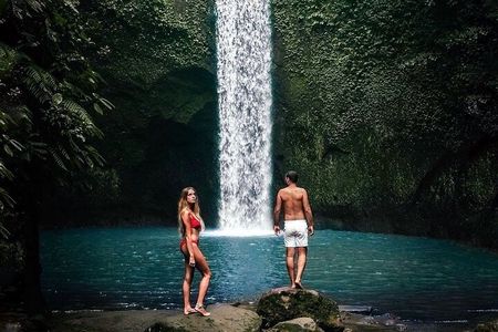 Bali’s Natural Beauty: Waterfalls, Rice Terraces & Sacred Temple 