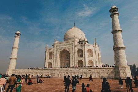 2-Day Luxury Golden Triangle Tour: Agra & Jaipur from Delhi