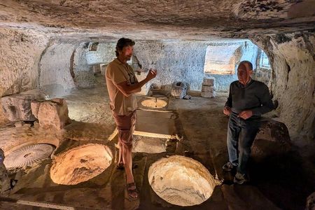 Lecce to Galatina E-Bike: Olive Mill & Wine Tasting + Taxi back