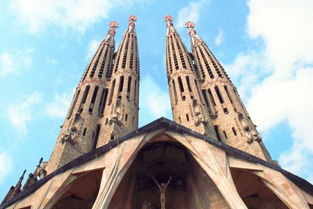 Sagrada Familia : Guided tour inside Skip the line!