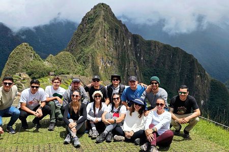 Sacred Valley VIP and Machu Picchu 2D1N