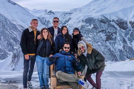 Day Trip to Gudauri and Kazbegi Including 4WD