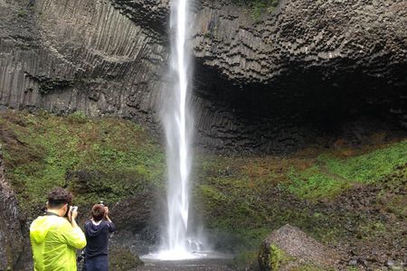 Multnomah Falls and Columbia River Gorge Waterfalls Tour Morning