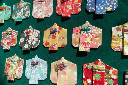 Make the one and only origami kimono in the world in Osaka