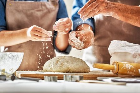 Bari: Home Cooking Class- Make Cavatelli & Capunti with Wine