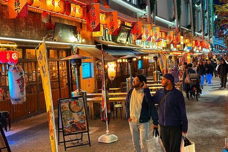 Tokyo: Shibuya Food Tour (13 dishes and 4 Eateries) 