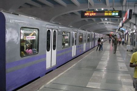 A Unique Experience of Kolkata Public Transport System