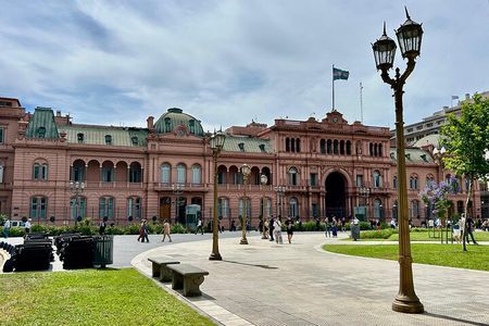 Full Day Private City Tour in Buenos Aires with Local Guide