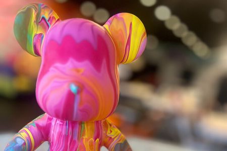 Viral Drip Bear Painting Experience