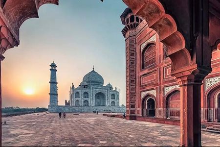 Private Multiday Golden Triangle Guided Tour with Ranthambore