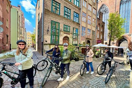 Gdansk Highlights Bicycle Tour