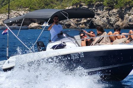 4-hour Private Boat Tour From Dubrovnik with Drinks