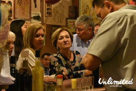 Cantinas tour experience (private tour)