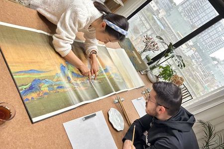 Chengdu Exclusive Chinese Painting Private MasterclassExperience