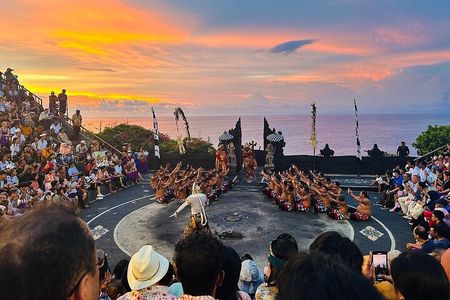 Best Sunset at Uluwatu with Kecak Dance