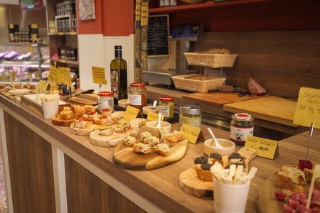 Food and Wine Experience in Bologna, Italy