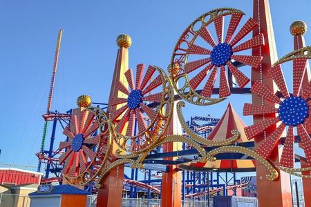 NYC Highlights Tour: Bronx, Brooklyn, Harlem, Queens & Coney