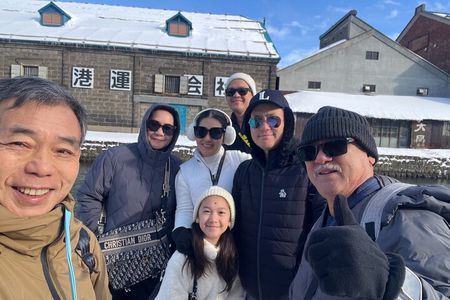Private Customizable walking Tour in Otaru