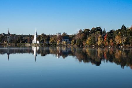 Private 8-Hour Halifax and South Shore Guided Tour