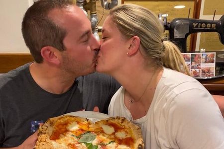 Palermo: Small Group Pizza Making Class with Wine and Soft Drinks