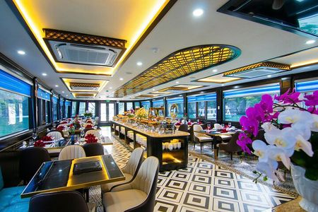 La Casta 5-Star Ha Long Bay Cruise with Local Food and Limousine