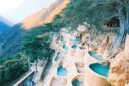 Tolantongo Caves, Grottos and Waterfall Tour from CDMX