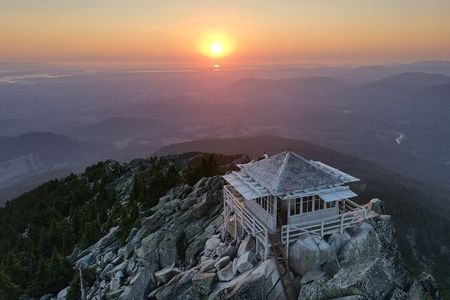 Mount Pilchuck Fire Lookout Hike near Seattle