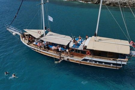Saranda Prince Ennio-Daily Yacht Tour