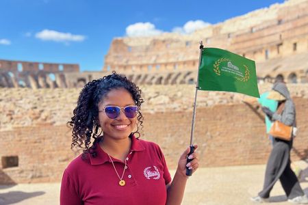 Colosseum Tour with Ancient Rome max 6 people