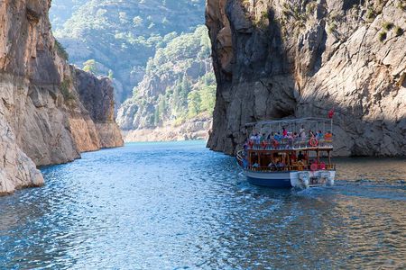 Green Canyon Cruise and Cabrio Bus Guided Tour
