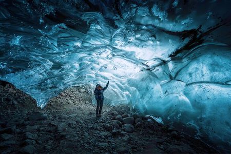 The Orignal Ice Cave Tour in Jökulsárlón Glacier Lagoon