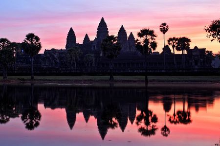 Private Sunrise Angkor Wat Tour with pickup from your hotel