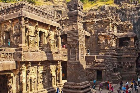 Private Ellora Caves Guided Tour