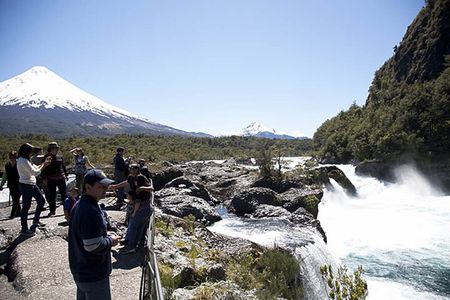 Explore Osorno Volcano by Minivan from Puerto Varas