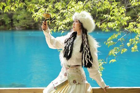 Private VIP Tour:2-Day Jiuzhaigou・Huanglong Highlights Experience