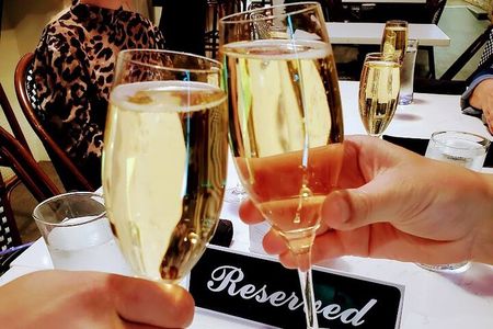 Thirsty Thursdays Tour (cocktails and appetizers)