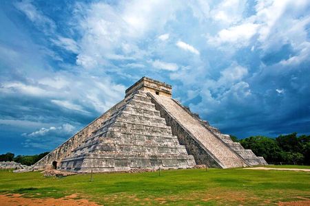 Chichen Itza Ik kil and Suytun Cenote Tour from Cancun