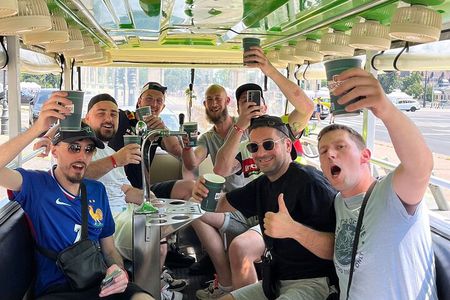 Budapest BeerBus Party Tour - Unlimited Beer - Public Experience